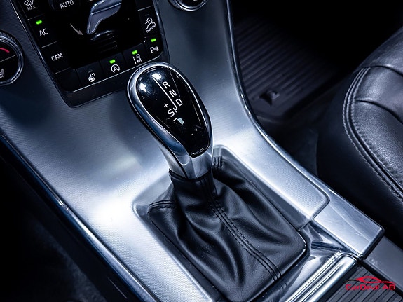 Volvo XC60 29 of 30