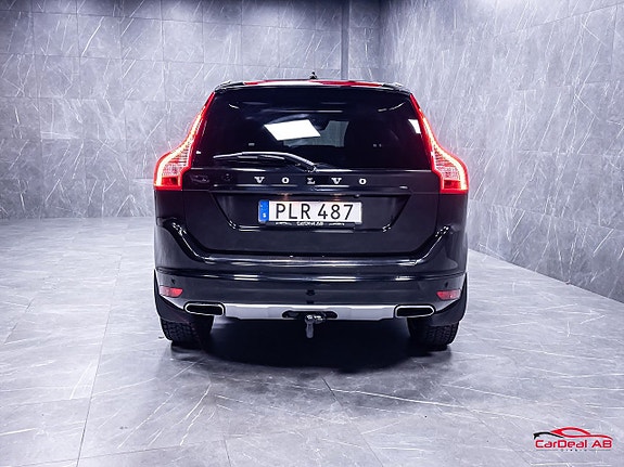 Volvo XC60 6 of 30