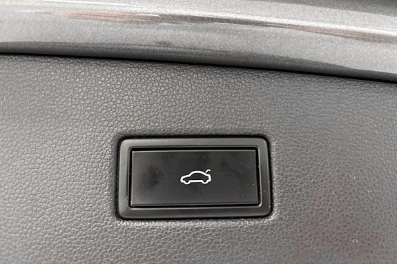 Volkswagen Tiguan 19 of 23