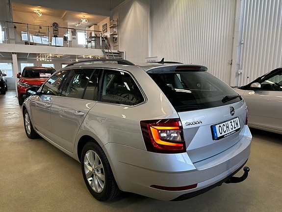 Skoda Octavia 5 of 23