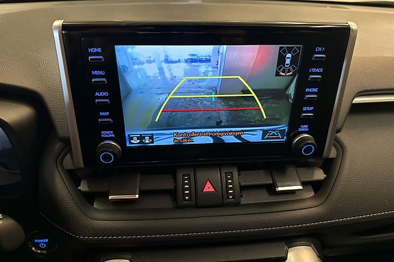 Toyota RAV4 21 of 21