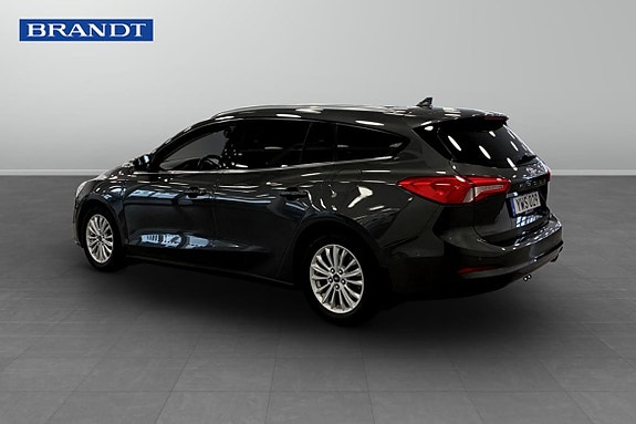 Ford Focus 2 of 9