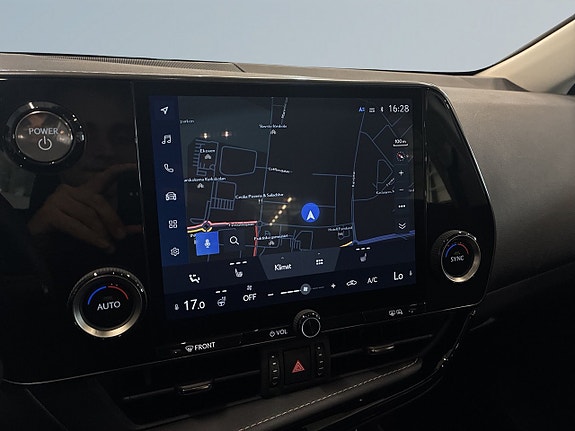 Lexus NX350h 11 of 19