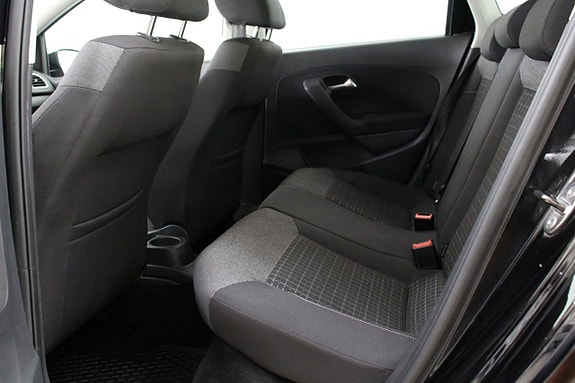 Volkswagen Polo 14 of 17