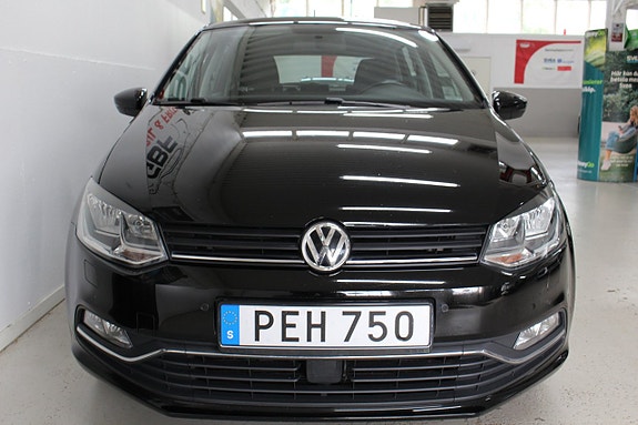 Volkswagen Polo 8 of 17