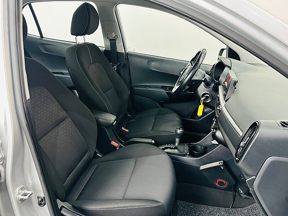 Kia Picanto 14 of 21