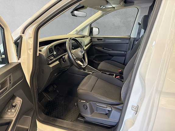 Volkswagen Caddy Maxi 11 of 27