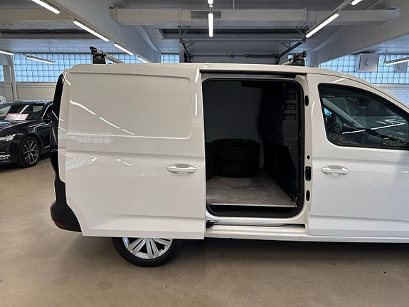 Volkswagen Caddy Maxi 21 of 27