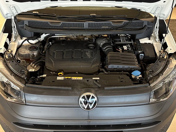Volkswagen Caddy Maxi 24 of 27