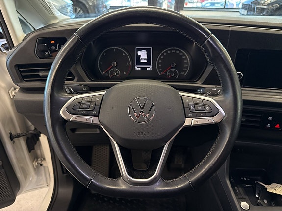 Volkswagen Caddy Maxi 16 of 27