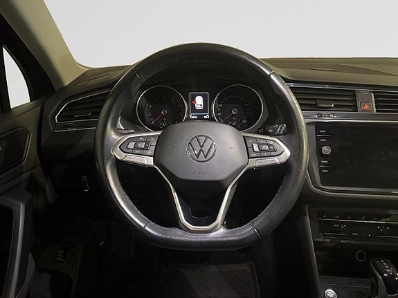 Volkswagen Tiguan 15 of 19