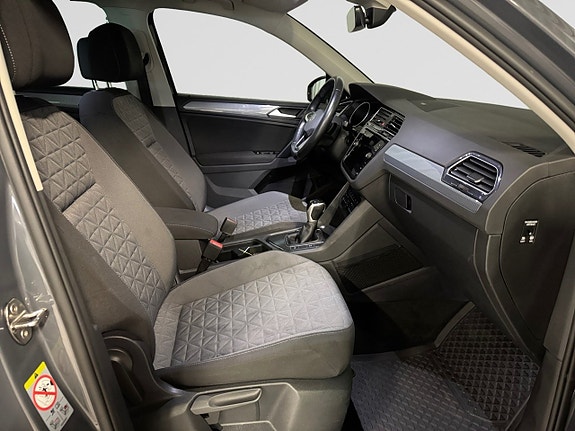 Volkswagen Tiguan 18 of 19