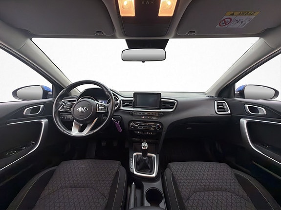 Kia Ceed 13 of 30