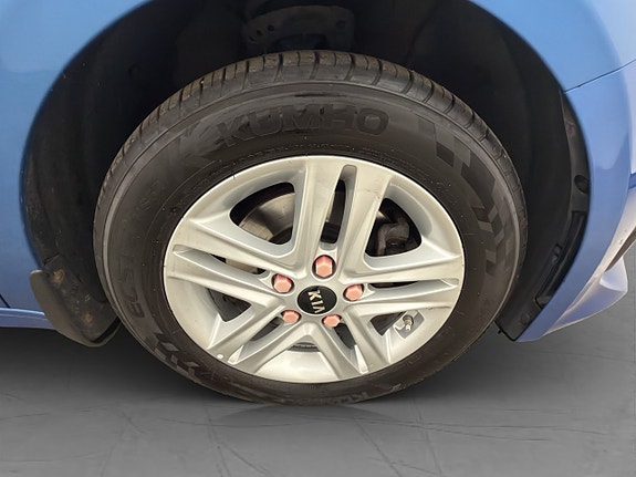 Kia Ceed 30 of 30