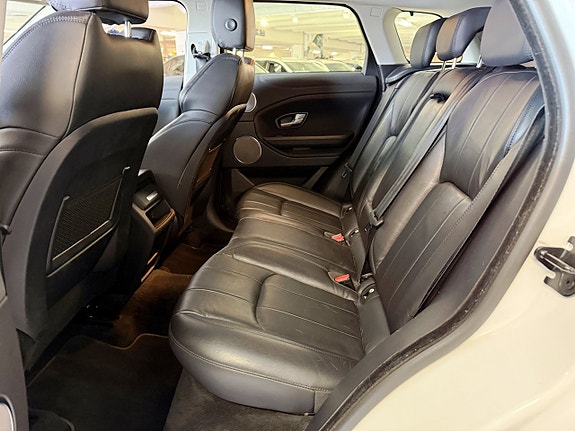 Land Rover Range Rover Evoque 12 of 21