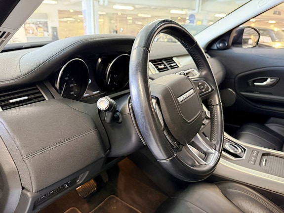 Land Rover Range Rover Evoque 17 of 21