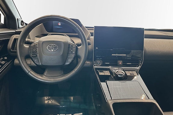 Toyota bZ4X 9 of 11