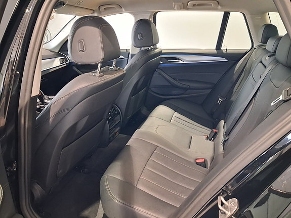 BMW 530e 6 of 7