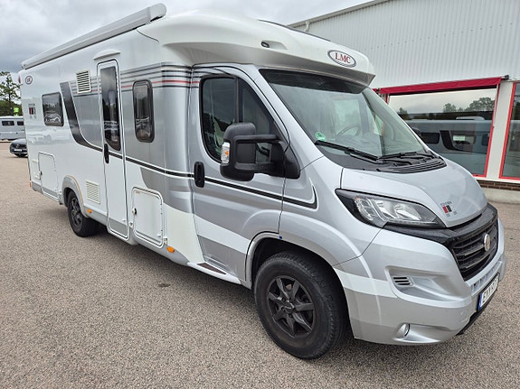 LMC CRUISER T 712 2.3D 150HK Husbil