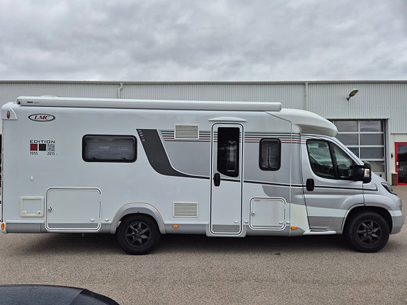 LMC CRUISER T 712 2.3D 150HK Husbil 5 of 21