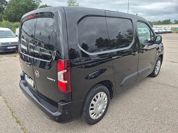 Opel Combo 2 of 5