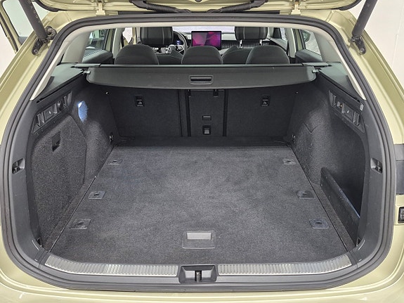 Skoda Superb 12 of 12