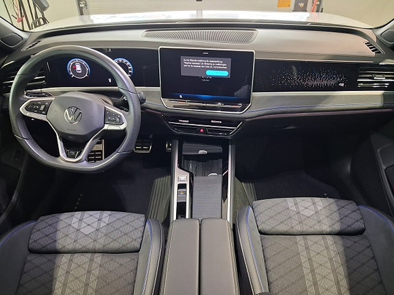 Volkswagen Passat 5 of 6