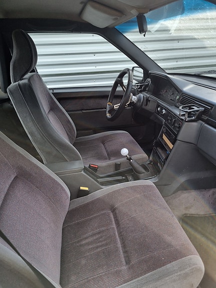 Volvo 940 3 of 6