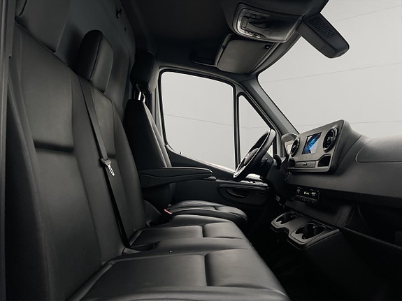 Mercedes-Benz Sprinter 317 28 of 30