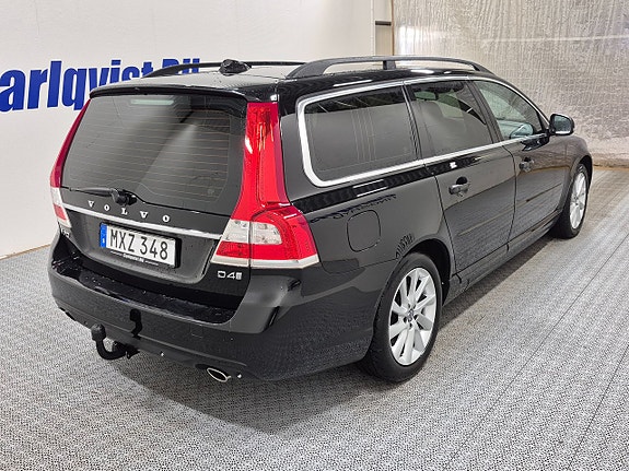 Volvo V70 4 of 9