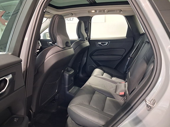 Volvo XC60 4 of 6