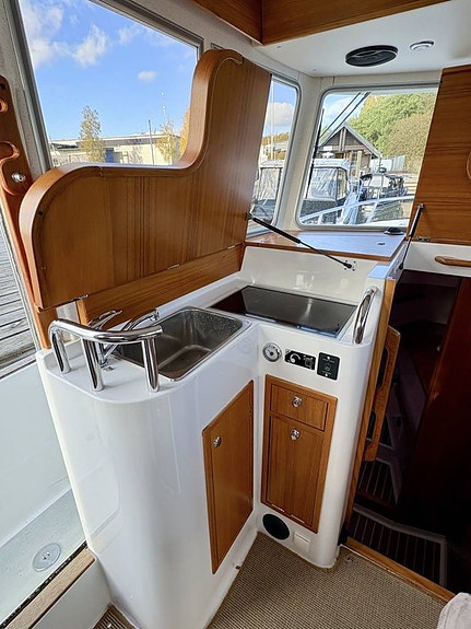 Minor 31 Offshore -12, D6 370 DPH 12 of 12
