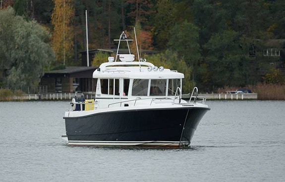 Minor 31 Offshore -12, D6 370 DPH 2 of 12