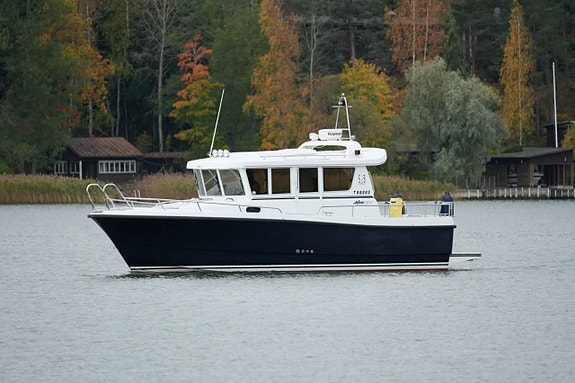 Minor 31 Offshore -12, D6 370 DPH 3 of 12