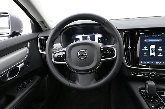 Volvo V90 7 of 27