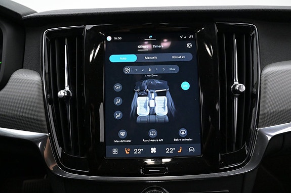 Volvo V90 14 of 27