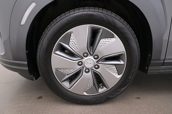 Hyundai Kona 27 of 27