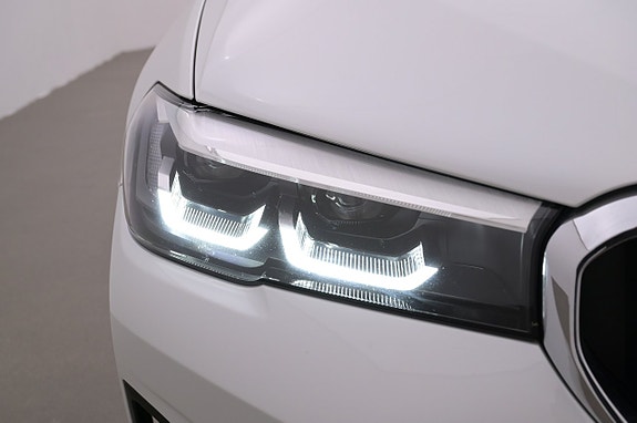 BMW 530e 25 of 27