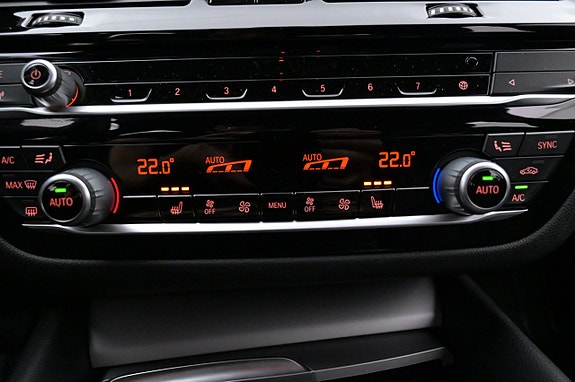 BMW 530e 18 of 27