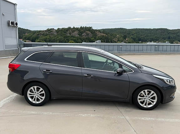 Kia Ceed 3 of 10