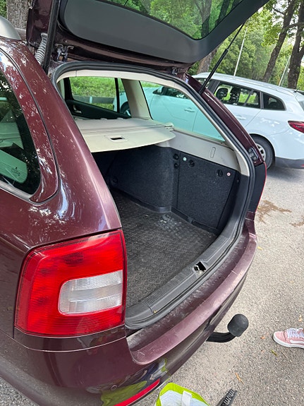 Skoda Octavia 9 of 9