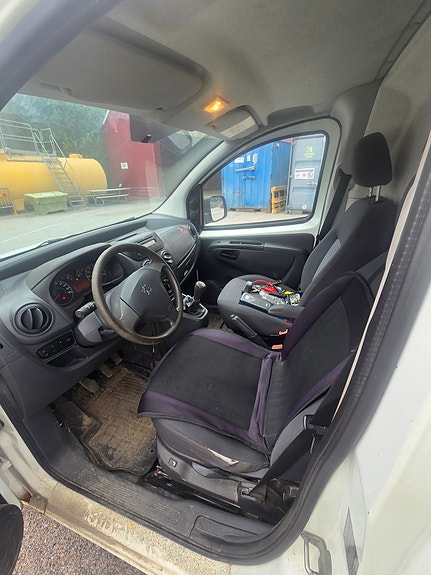 Peugeot Bipper 7 of 7