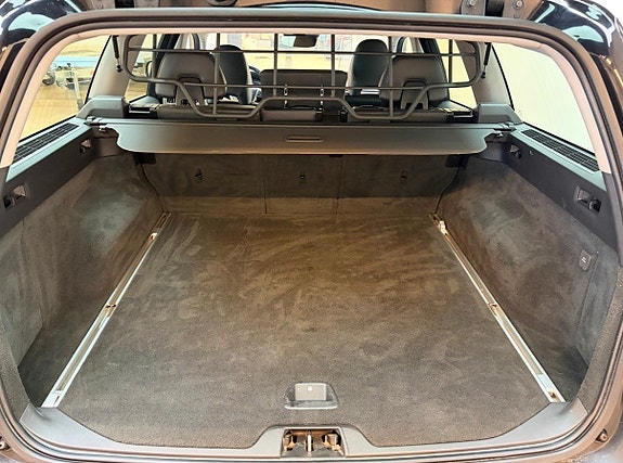 Volvo XC70 5 of 11