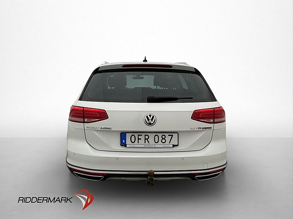 Volkswagen Passat Alltrack 7 of 30