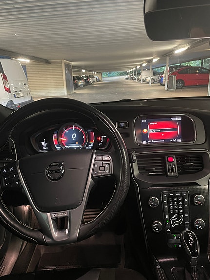 Volvo V40 6 of 10
