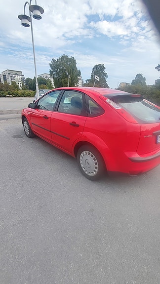 Ford Focus 3 of 4