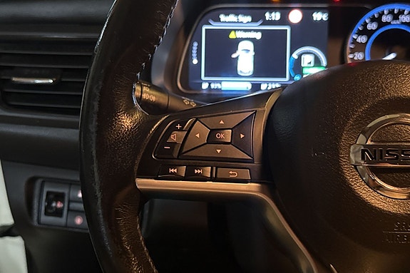 Nissan Leaf 20 of 21