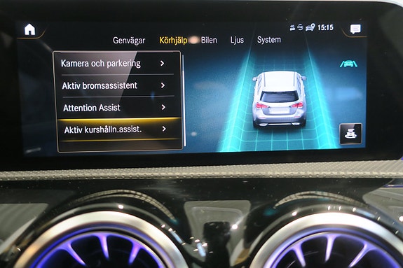 Mercedes-Benz A200 14 of 17
