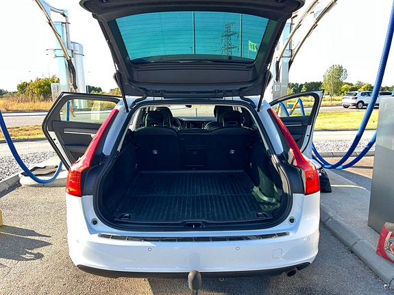 Volvo V90 8 of 8
