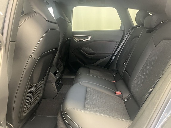 Audi A5 11 of 17
